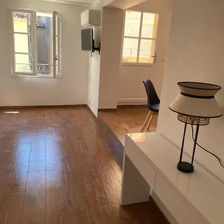 Centre - Grand Avec Terrasse Apartment *